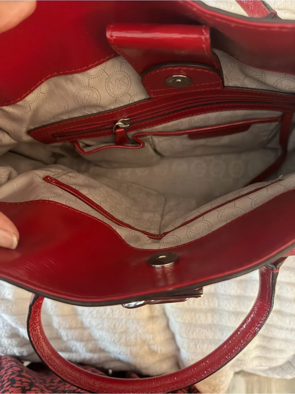Michael Kors Large Hamilton Red Patent Leather Purse - Picture 5 of 6